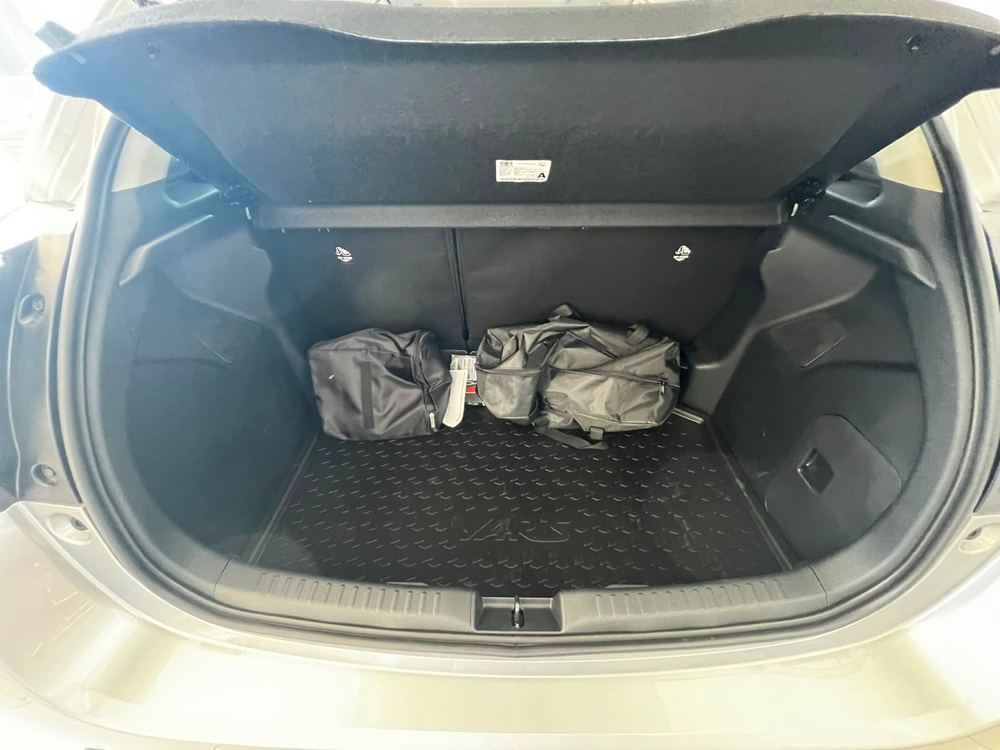 Yaris Hybrid  ECO