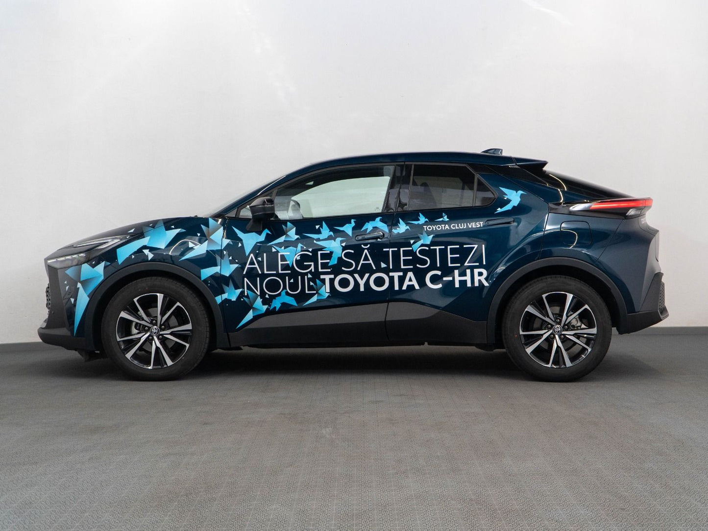 Toyota C-HR 1.8 Hybrid Active Drive CVT