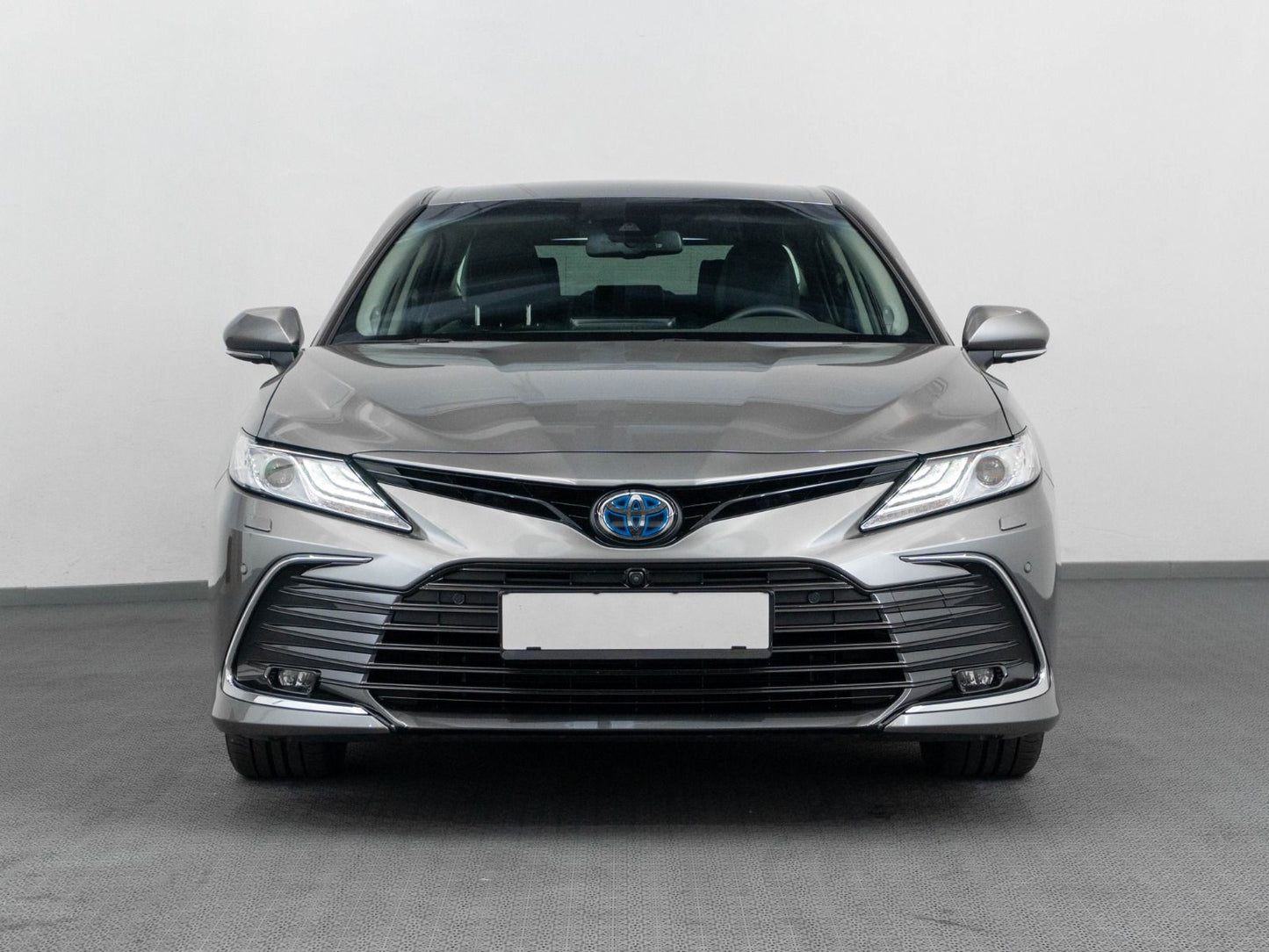 Toyota Camry 2.5 Hybrid Business Automatic