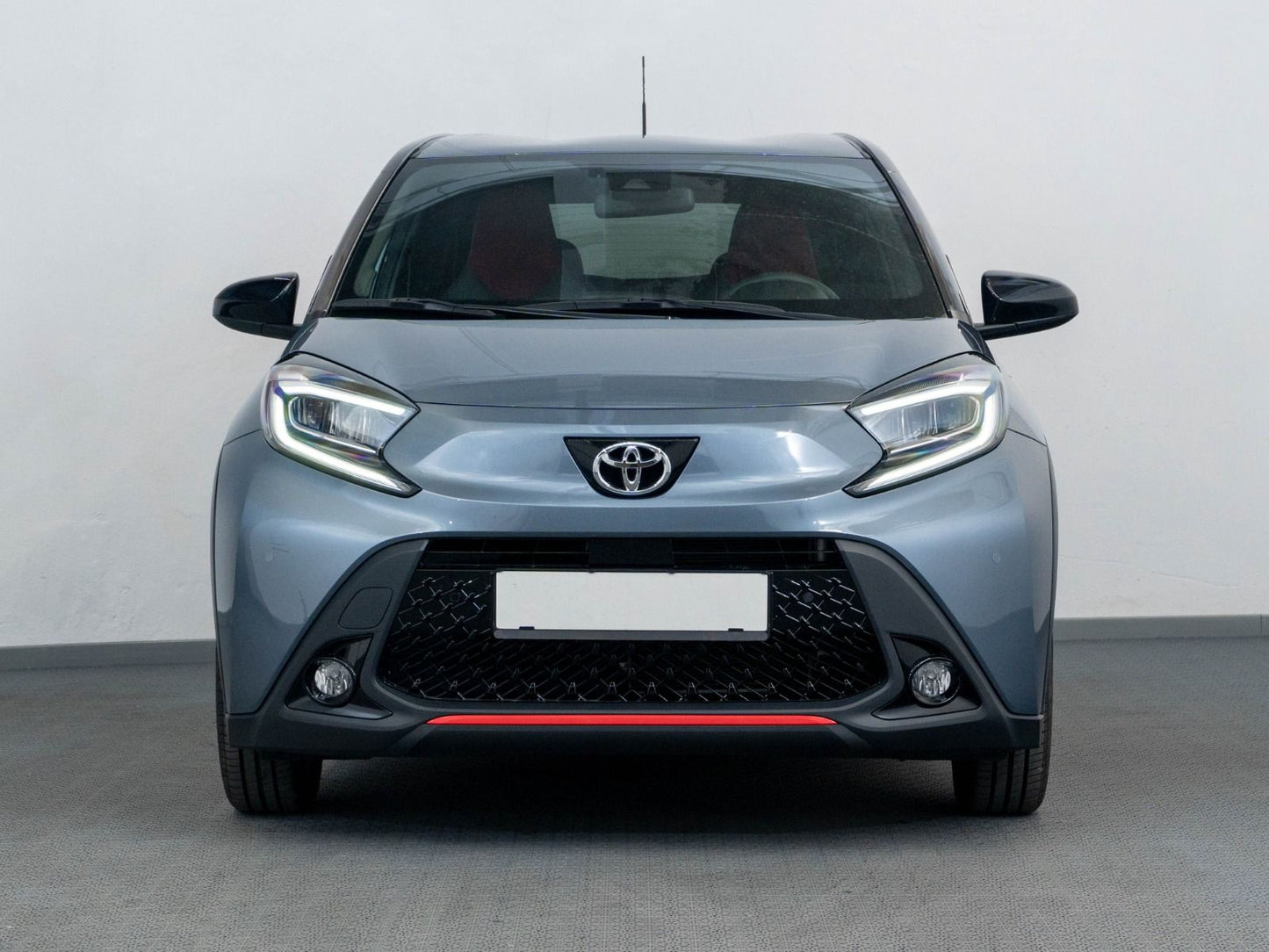 Toyota Aygo X 1.0 VVT-I Undercover CVT