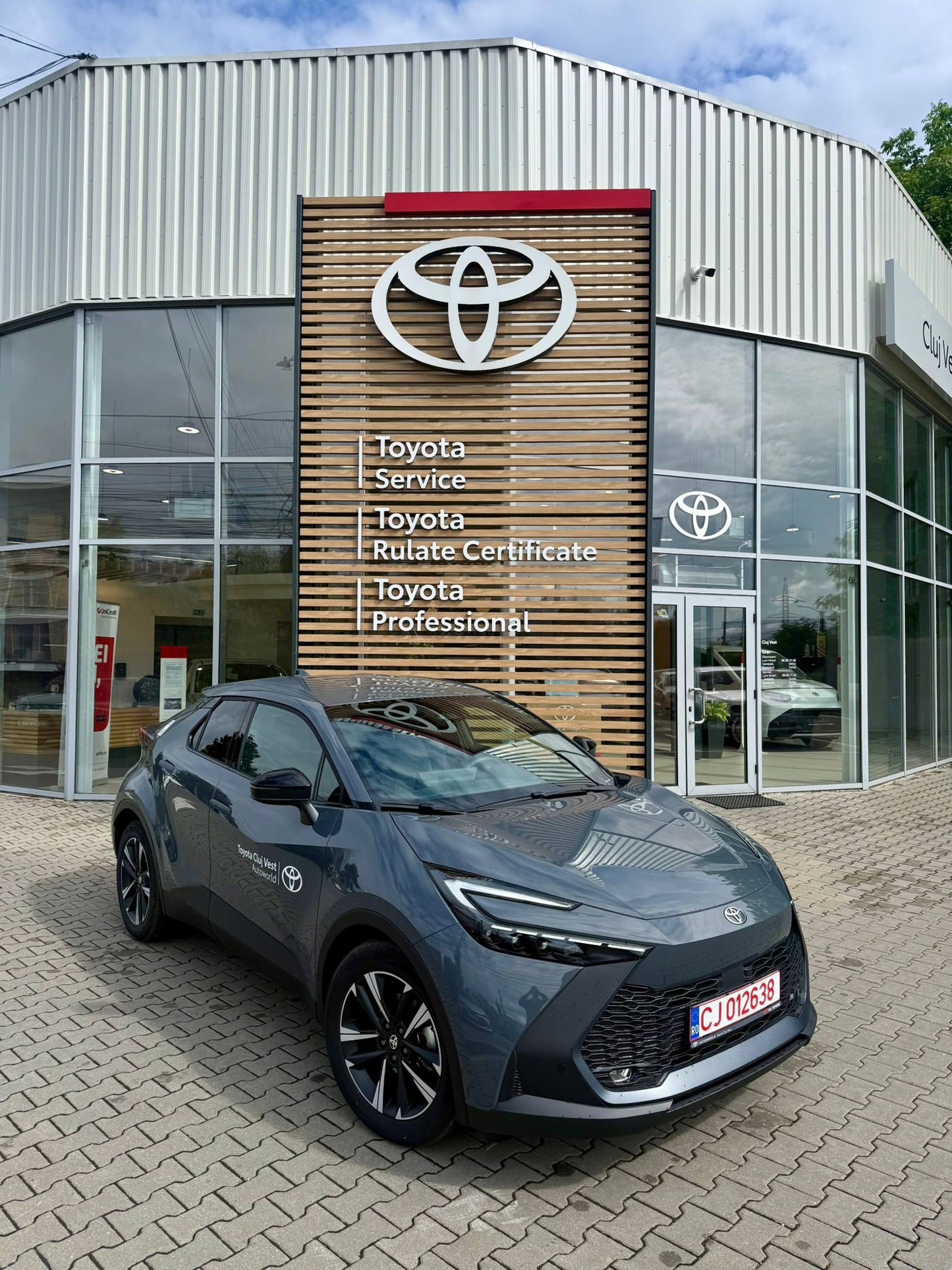 C-HR MY26 1.8 HEV FWD Dynamic