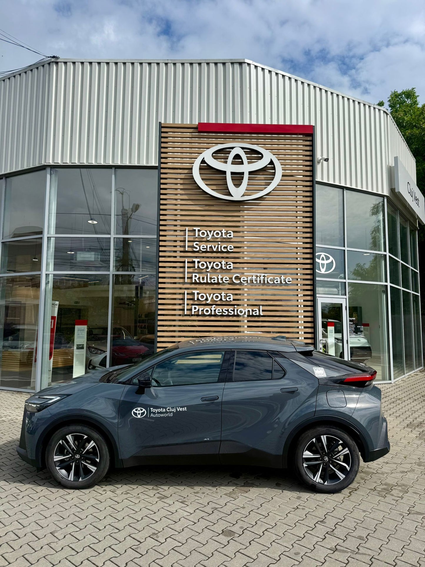 C-HR MY26 1.8 HEV FWD Dynamic