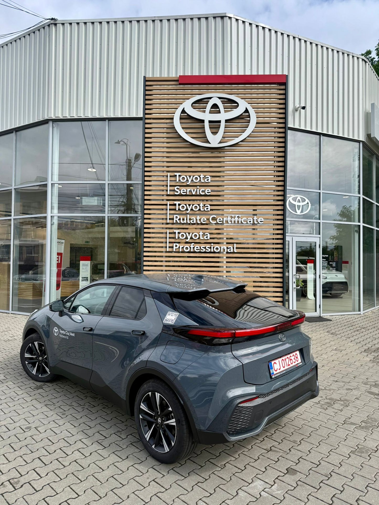 C-HR MY26 1.8 HEV FWD Dynamic