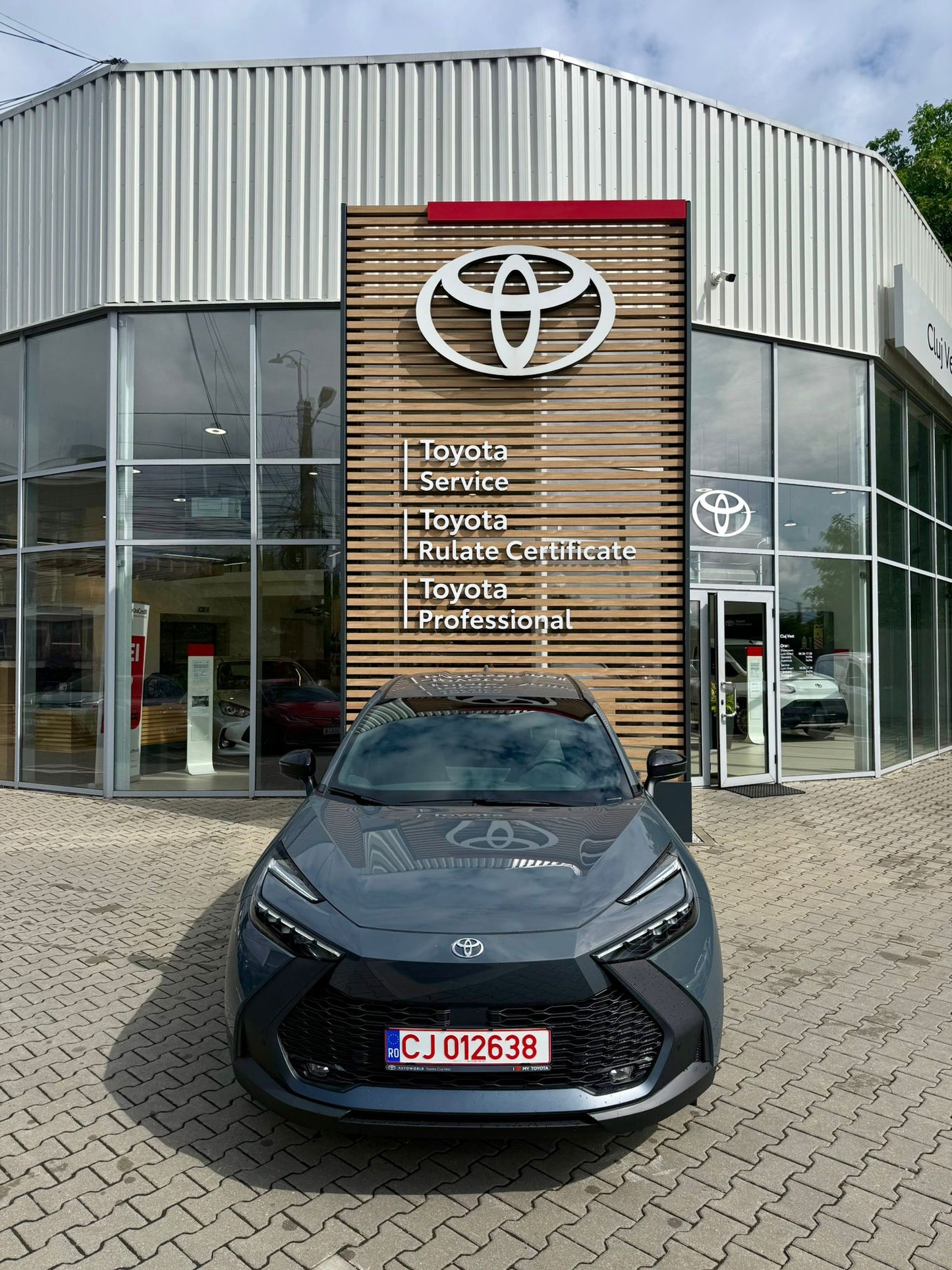 C-HR MY26 1.8 HEV FWD Dynamic