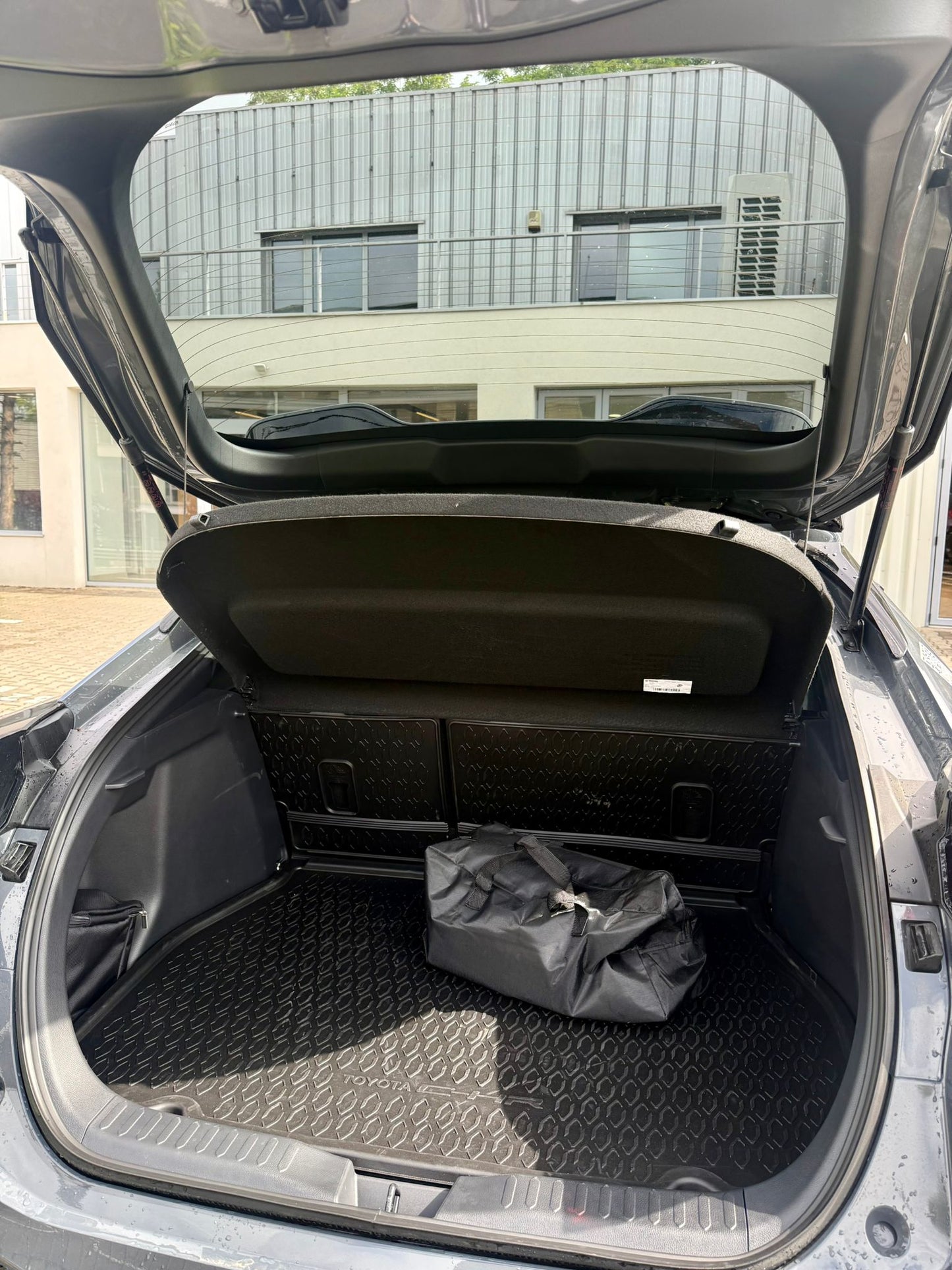 C-HR MY26 1.8 HEV FWD Dynamic